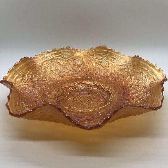 Beautiful Fenton Persian Medallion Carnival Glass Bowl - Picture 1 of 8